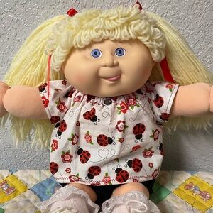 RARE VTG Cabbage Patch Kid HASBRO Posable Girl Lemon Hair Tongue Out 1990